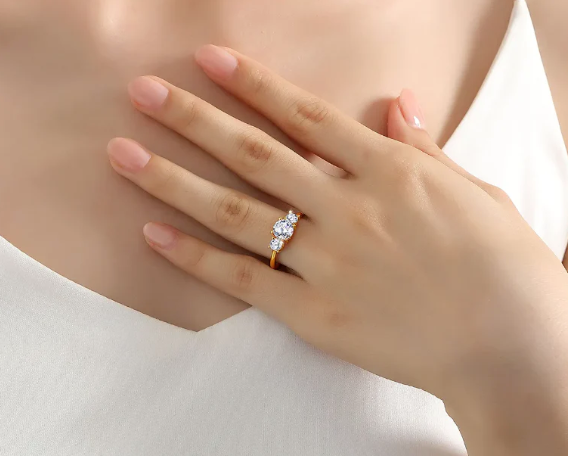 Luxury 3 Stud Diamond Ring Real 18K Gold 5d Hollow 2 Carat Moissanite Diamond in Centre & 2x 0.3ct Side Studs Ring -  JN030609-S1-R01